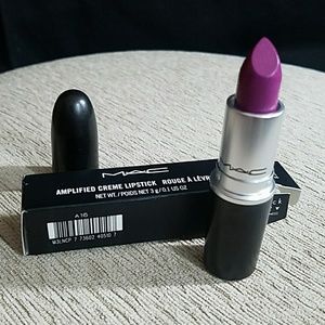 Brand new MAC amplified creme lipstick